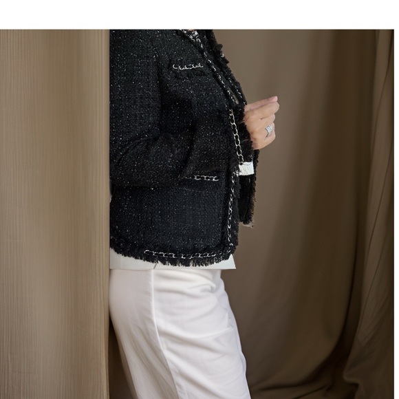 Blazer - Picture 4 of 13